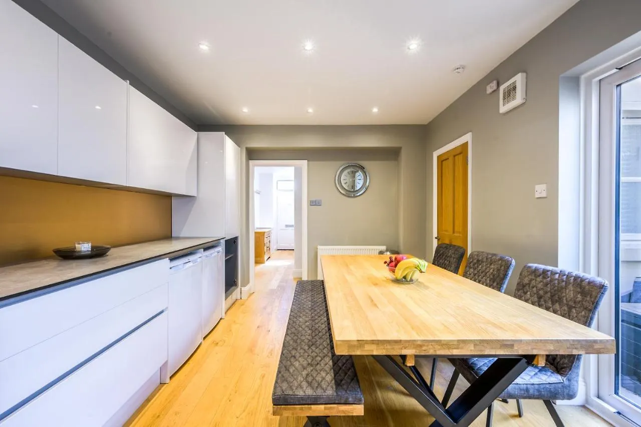 Sillwood Mews - With Free Parking Villa Brighton 0*,  United Kingdom