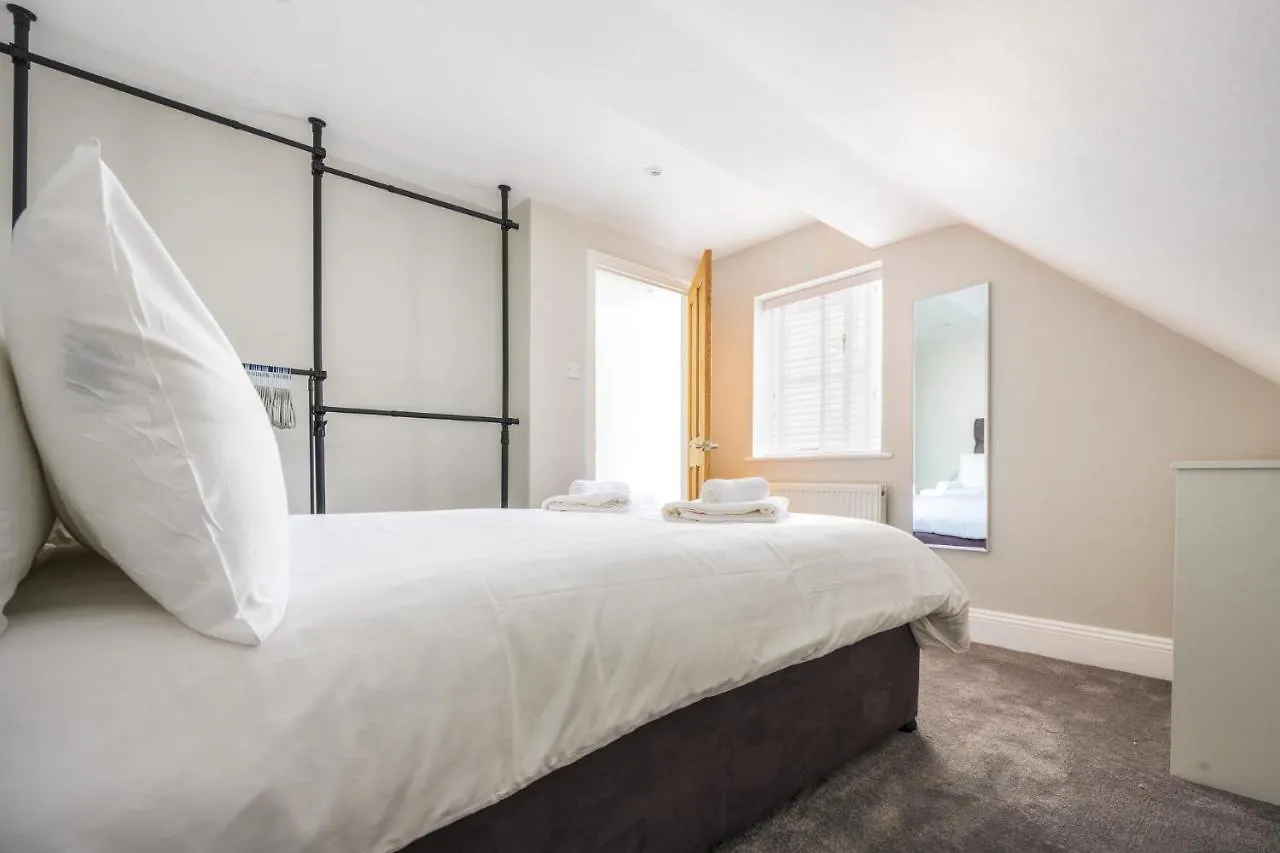 Holiday home Sillwood Mews - With Free Parking Villa Brighton
